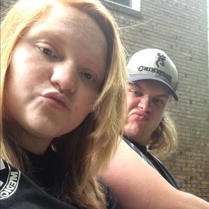 Meet your Posher, Makayla